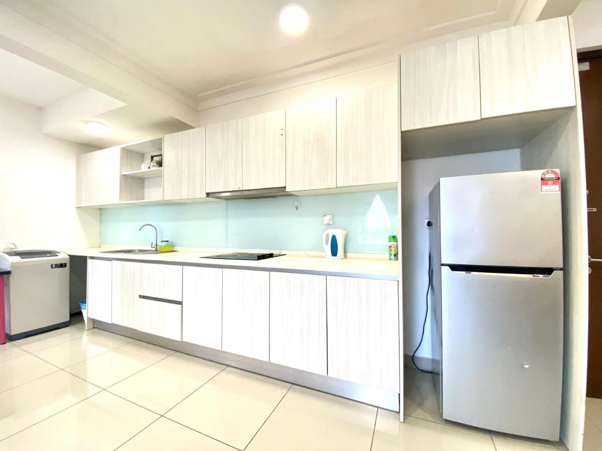 Solstice Cyberjaya By Easy Property Exterior photo